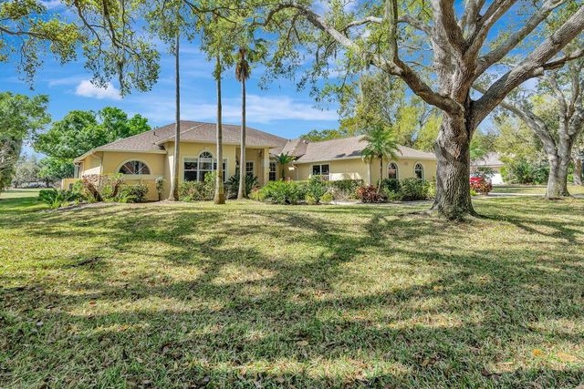 7212 N SERENOA DRIVE, Sarasota, FL 34241