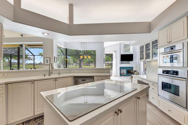 7212 N SERENOA DRIVE, Sarasota, FL 34241