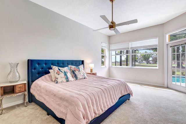 7212 N SERENOA DRIVE, Sarasota, FL 34241