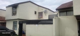 479 NW 98th Ct 479, Miami, FL 33172