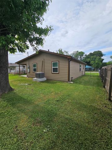 10230 Pillot Street, Houston, TX 77029