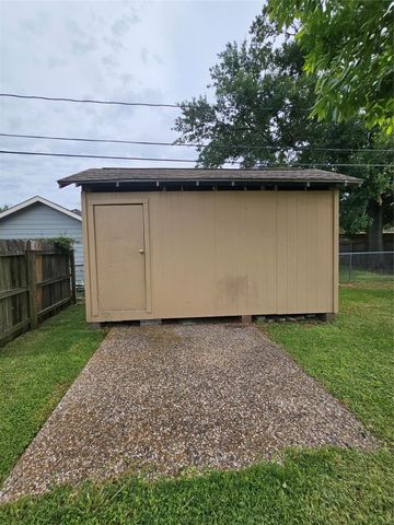 10230 Pillot Street, Houston, TX 77029