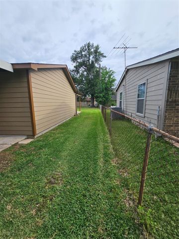 10230 Pillot Street, Houston, TX 77029