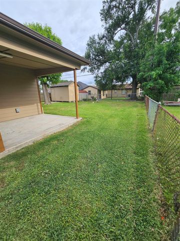 10230 Pillot Street, Houston, TX 77029