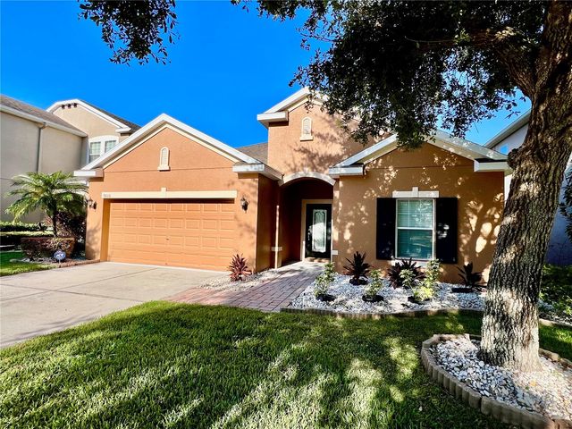 9606 OAK GLADE AVENUE, Tampa, FL 33647
