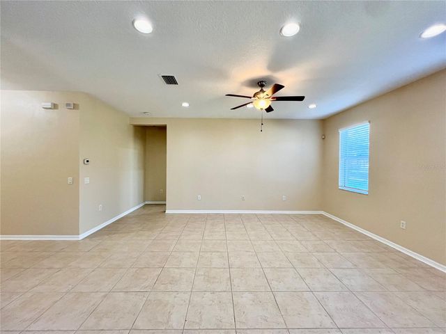 9606 OAK GLADE AVENUE, Tampa, FL 33647