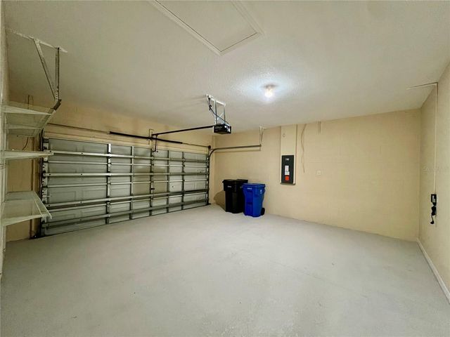9606 OAK GLADE AVENUE, Tampa, FL 33647