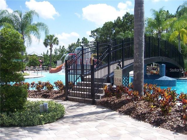 9606 OAK GLADE AVENUE, Tampa, FL 33647