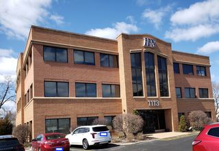 1113 S Milwaukee Avenue 300, Libertyville, IL 60048