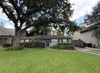 1639 Ebony Lane, Houston, TX 77018