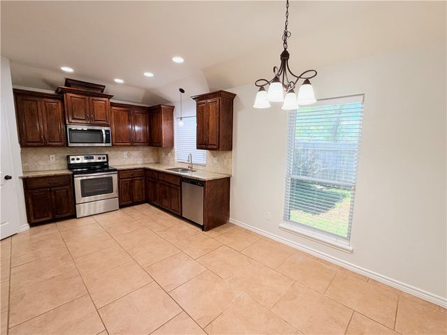 7623 Aquamarine Dr, Corpus Christi, TX 78414