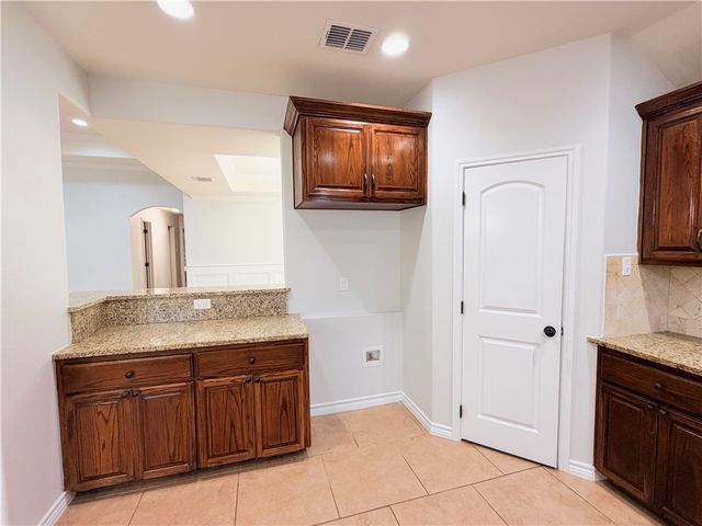 7623 Aquamarine Dr, Corpus Christi, TX 78414