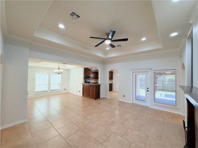 7623 Aquamarine Dr, Corpus Christi, TX 78414