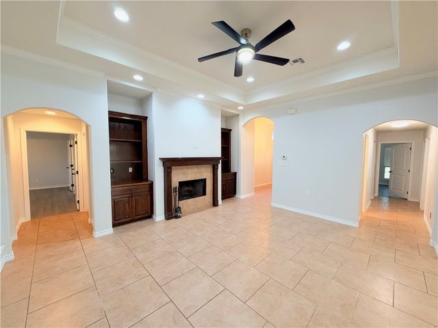 7623 Aquamarine Dr, Corpus Christi, TX 78414
