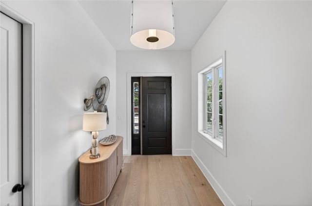 901 Jasmine Lane, Vero Beach, FL 32963