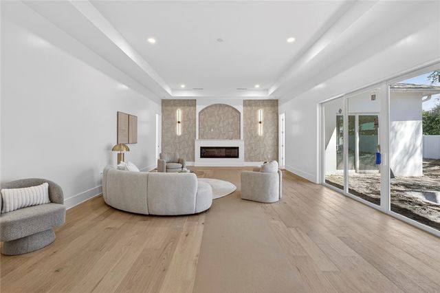 901 Jasmine Lane, Vero Beach, FL 32963