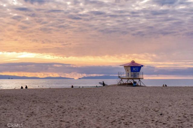 225 20th, Huntington Beach, CA 92648