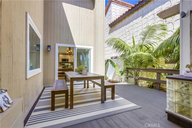 225 20th, Huntington Beach, CA 92648