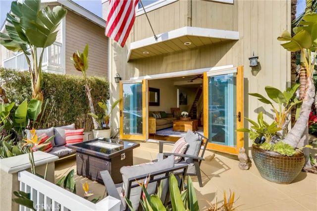 225 20th, Huntington Beach, CA 92648