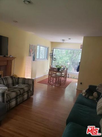 7116 W 91st Street, Los Angeles, CA 90045
