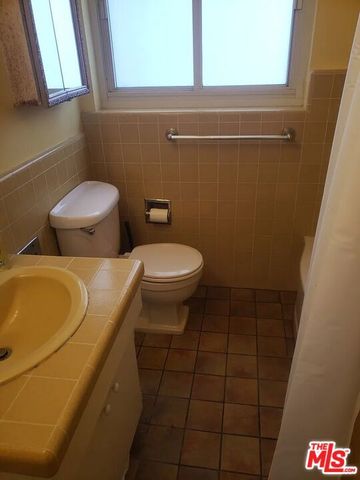 7116 W 91st Street, Los Angeles, CA 90045