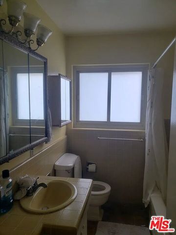 7116 W 91st Street, Los Angeles, CA 90045