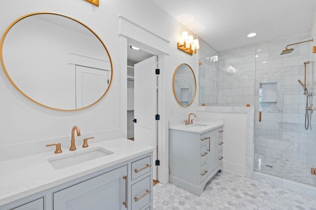 2621 Barclay Dr, Nashville, TN 37206