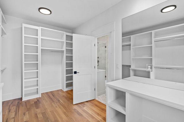 2621 Barclay Dr, Nashville, TN 37206