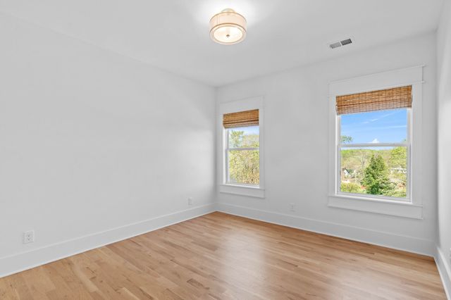 2621 Barclay Dr, Nashville, TN 37206