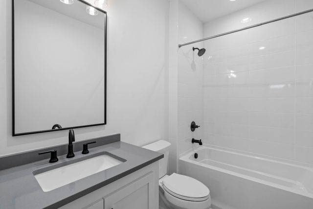 2621 Barclay Dr, Nashville, TN 37206