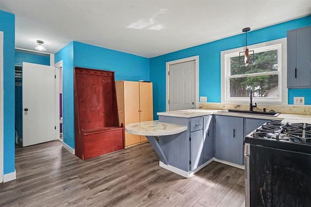 17 E Isabella Avenue, Muskegon, MI 49442