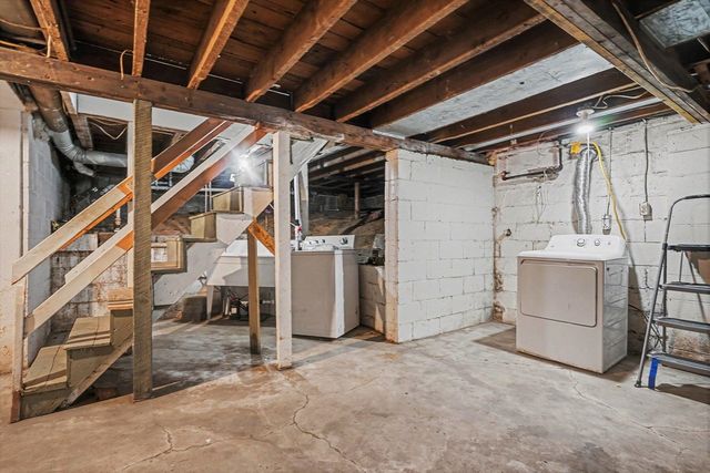 17 E Isabella Avenue, Muskegon, MI 49442