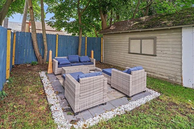 17 E Isabella Avenue, Muskegon, MI 49442