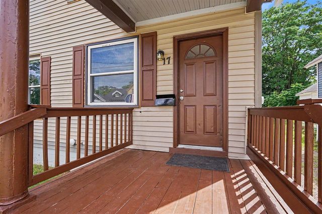 17 E Isabella Avenue, Muskegon, MI 49442