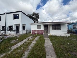 2961 NW 59th St, Miami, FL 33142