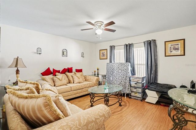 720 VALRICO HILLS LANE, Valrico, FL 33594