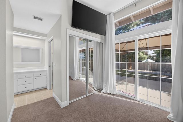 6054 Garden Towne Way, Orangevale, CA 95662