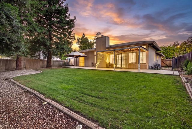 6054 Garden Towne Way, Orangevale, CA 95662