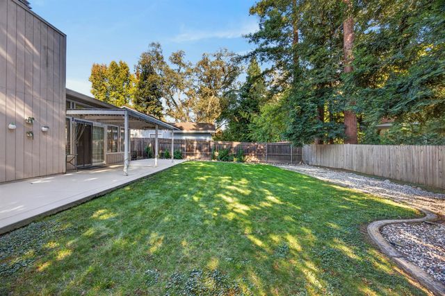 6054 Garden Towne Way, Orangevale, CA 95662