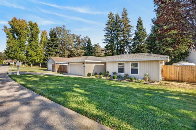 6054 Garden Towne Way, Orangevale, CA 95662