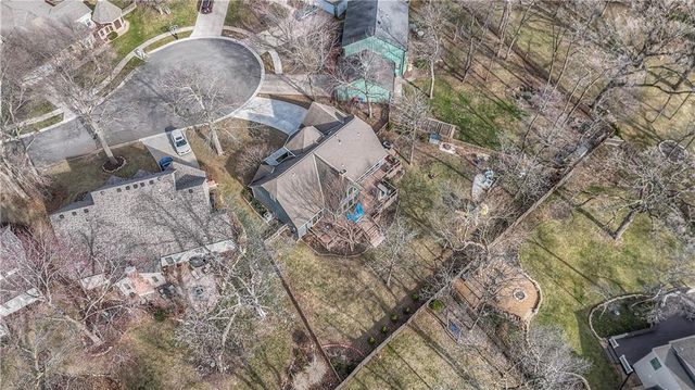 9729 W 115th Street, Overland Park, KS 66210