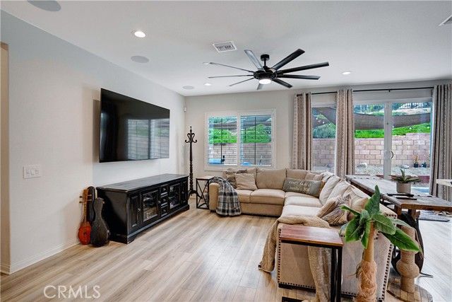 28427 Patches Dr, Menifee, CA 92585