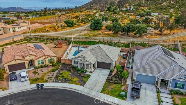 28427 Patches Dr, Menifee, CA 92585