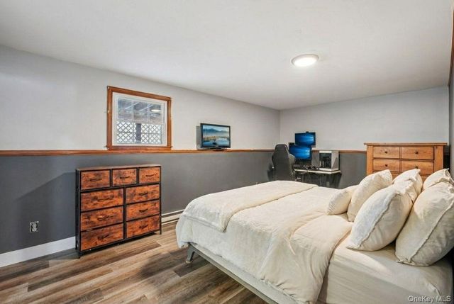 54 Blossom Lane, Wallkill, NY 12589