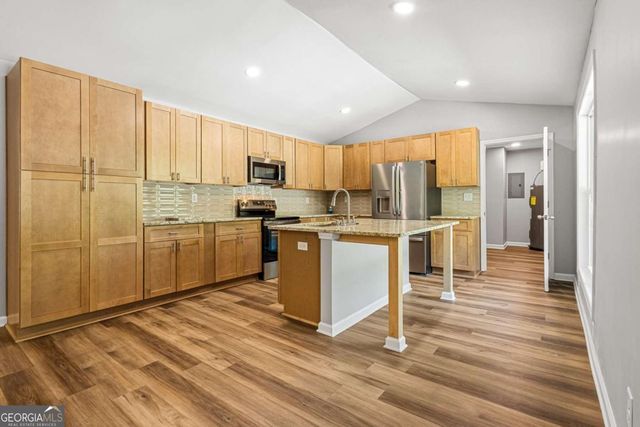 1200 Humphries Road NW, Conyers, GA 30012