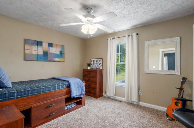 3711 West Farm Road 14, Brighton, MO 65617