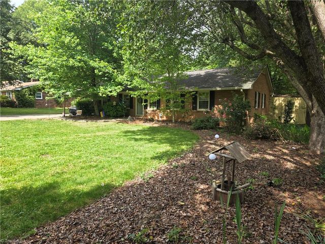 2945 Kecoughtan Road, Pfafftown, NC 27040
