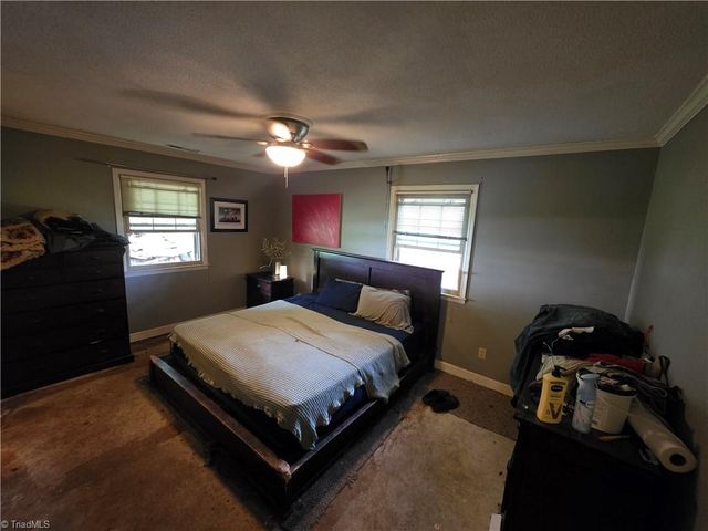 2945 Kecoughtan Road, Pfafftown, NC 27040