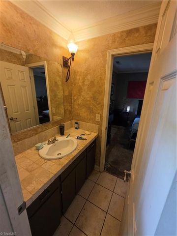 2945 Kecoughtan Road, Pfafftown, NC 27040