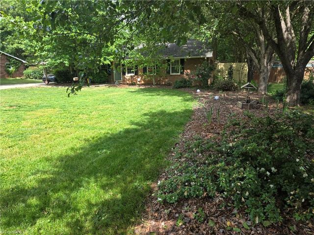 2945 Kecoughtan Road, Pfafftown, NC 27040